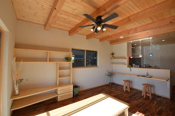 4 LDK+小屋裏×ブラックの塗り壁の家／長期優良住宅　＠浜松